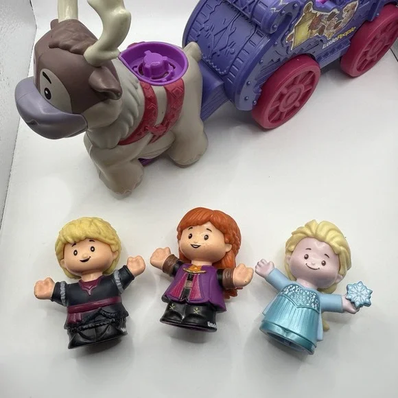 Fisher Price Little People Disney FROZEN Anna Elsa Kristoff & Sven Wagon Playset - Picture 2 of 16